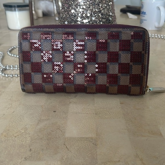 Louis Vuitton Handbags - Louis Vuitton Damier Paillettes Sequin wallet